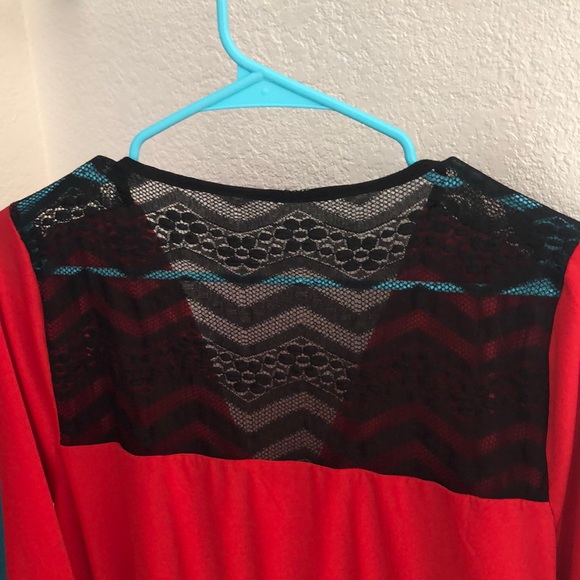 Red and black lace top - Picture 3 of 4